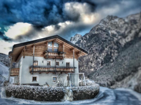 Гостиница Ferienhaus Staudacher  Матрай